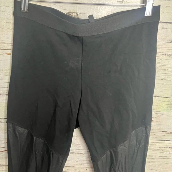 BCBGmaxazria black leggings  leather size medium - Picture 3 of 9